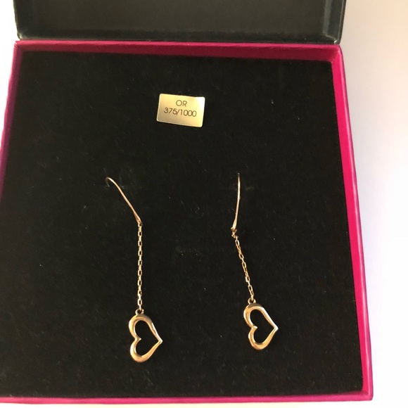 9 carat Solid Gold Earrings - Picture 1 of 2